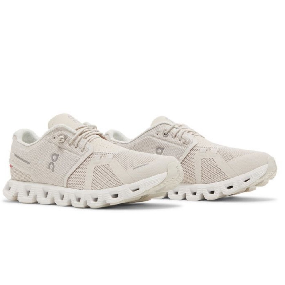 On Cloud 5 Pearl White